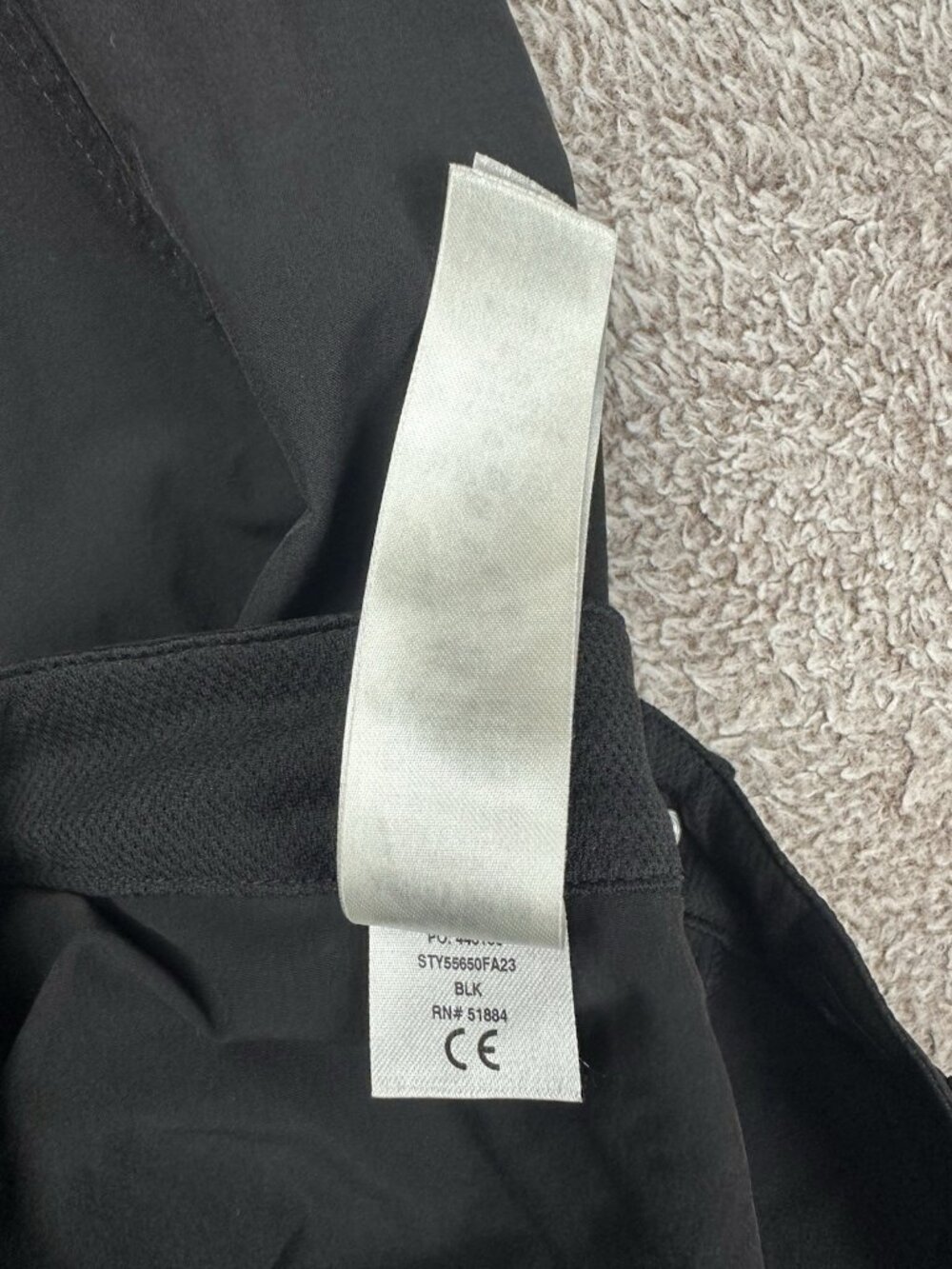 Patagonia Womens Size 6 Skyline Traveler Pants Black Hiking Ankle Zip STY55650 - Picture 12 of 16
